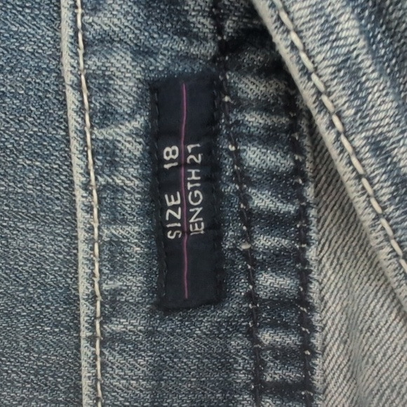 Vigoss The New York Capri size 18 Plus Super Comfortable and Wonderful Wash - Picture 4 of 9